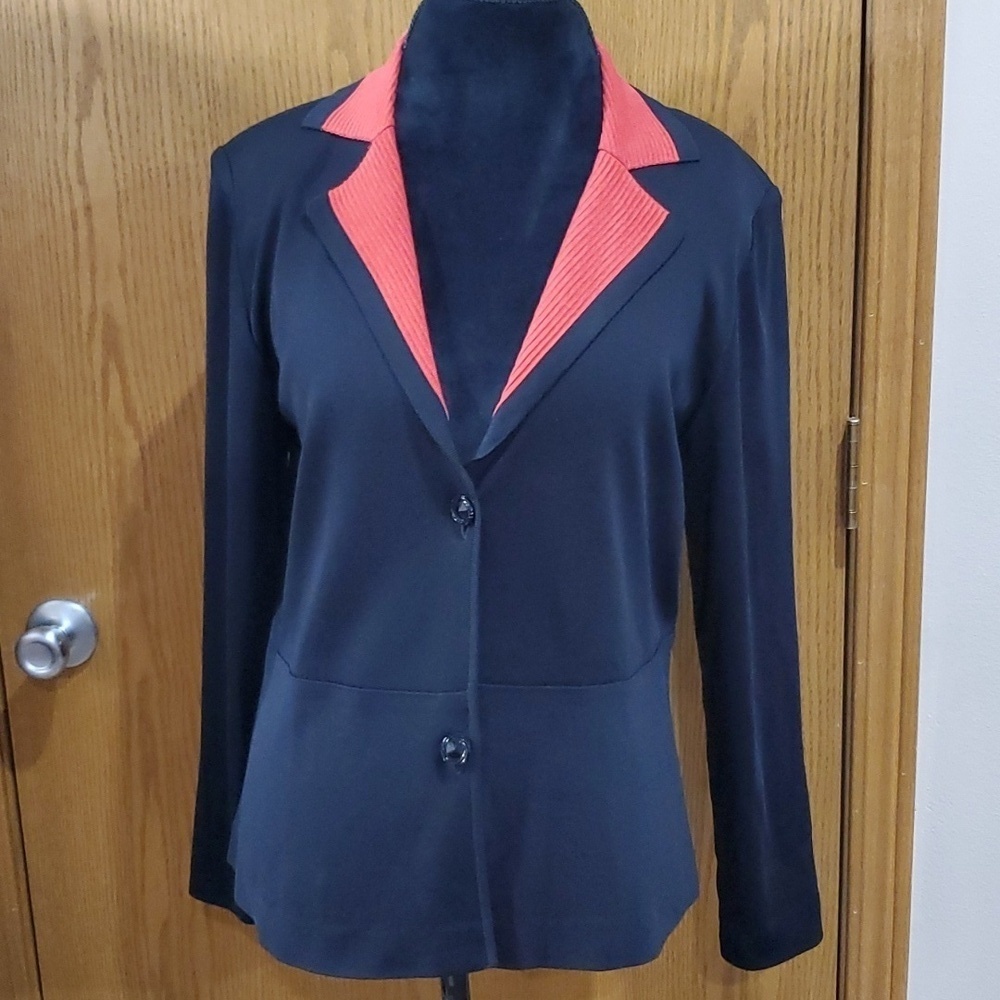 Misook flared black rust red blazer knit lightweight